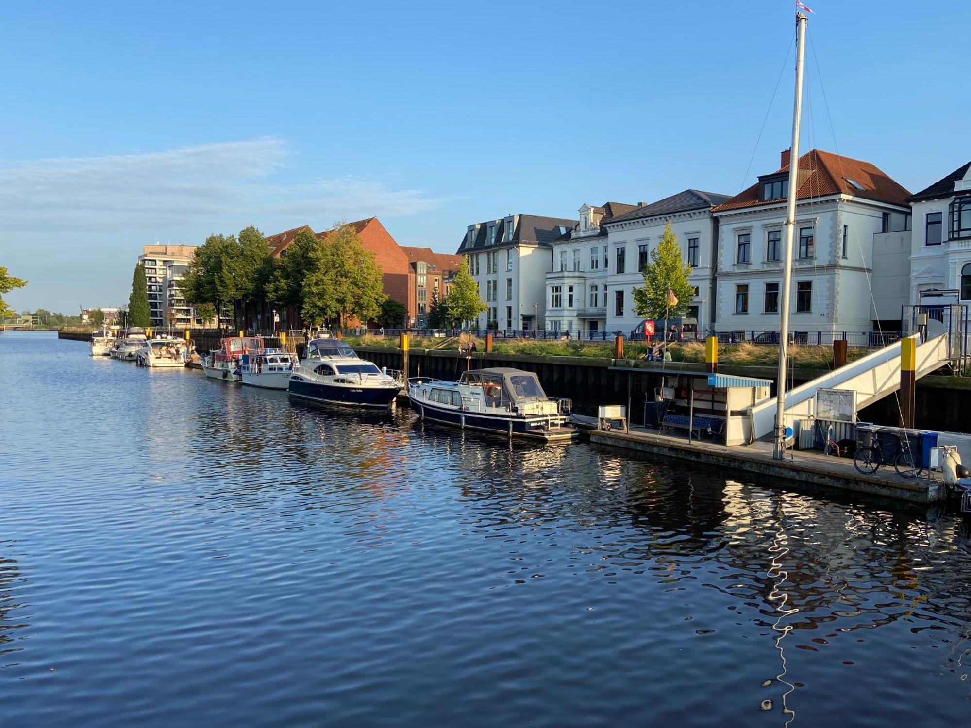Micasa Ol - Modernes Apartment In City Bestlage - Kueche - Wlan - Balkon - Fugenloses Bad Oldenburg Esterno foto